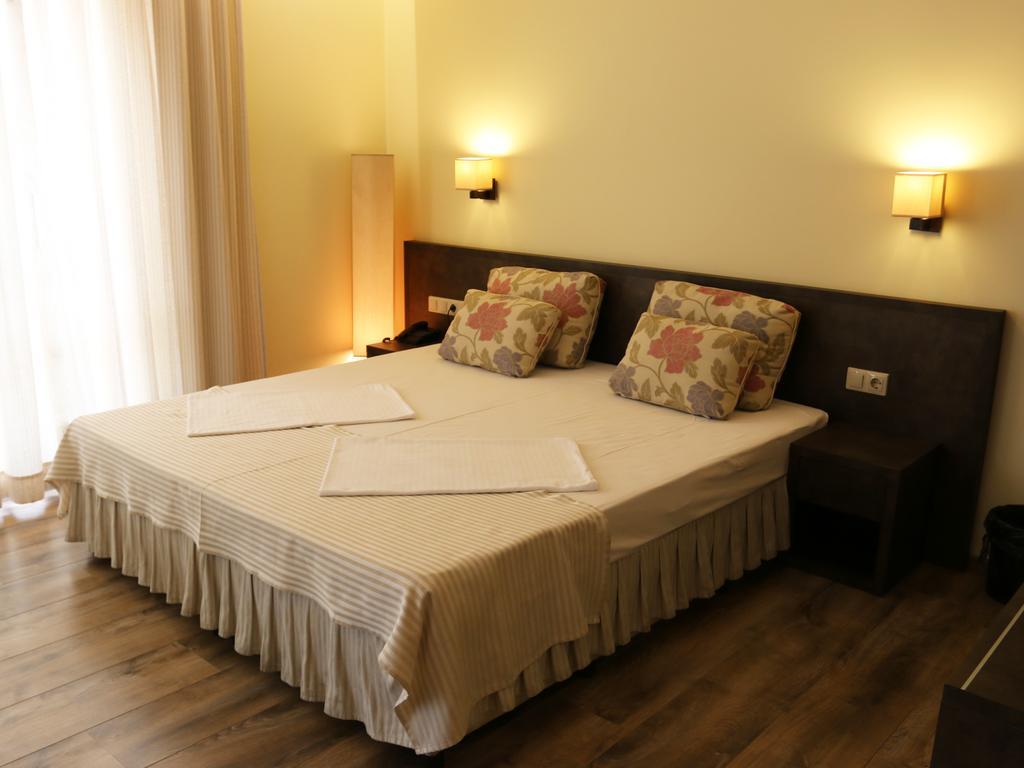 Aqua Varvara Hotel Vetren Dol Bagian luar foto